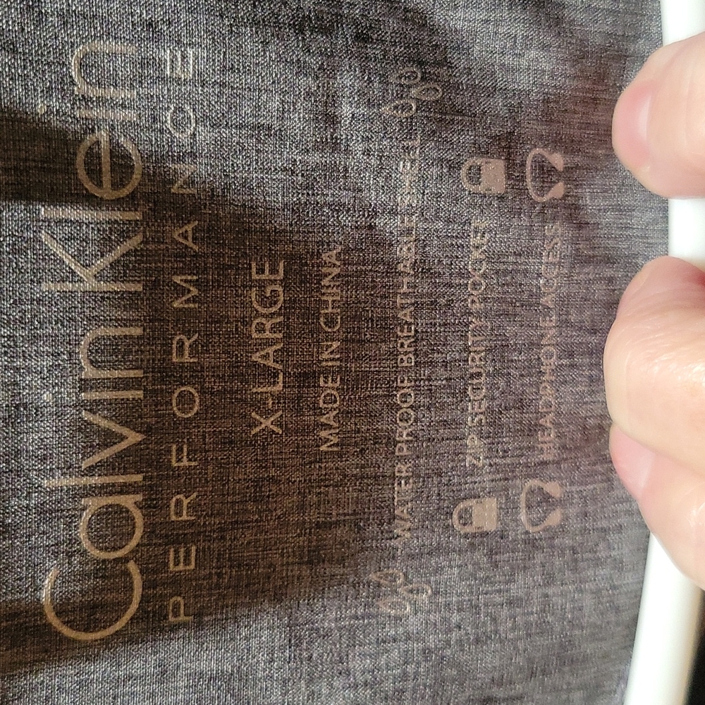 Calvin Klein Performance coat - Picture 8 of 9